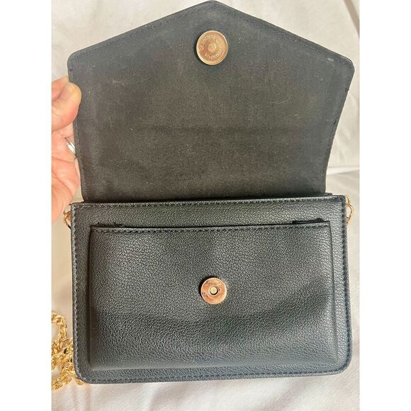 Aldo Black Crossbody bag with a gold chain purse strap - Picture 4 of 10